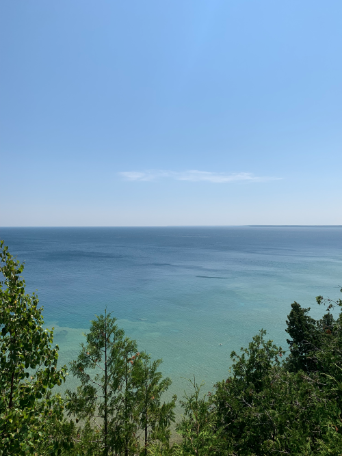 A picture of the water from a cliff
